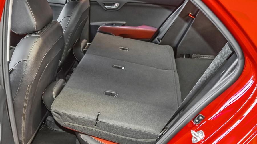 Интерьер Kia Rio 5-Door (YB) 2017 года  (NA) (фото 49 из 55)